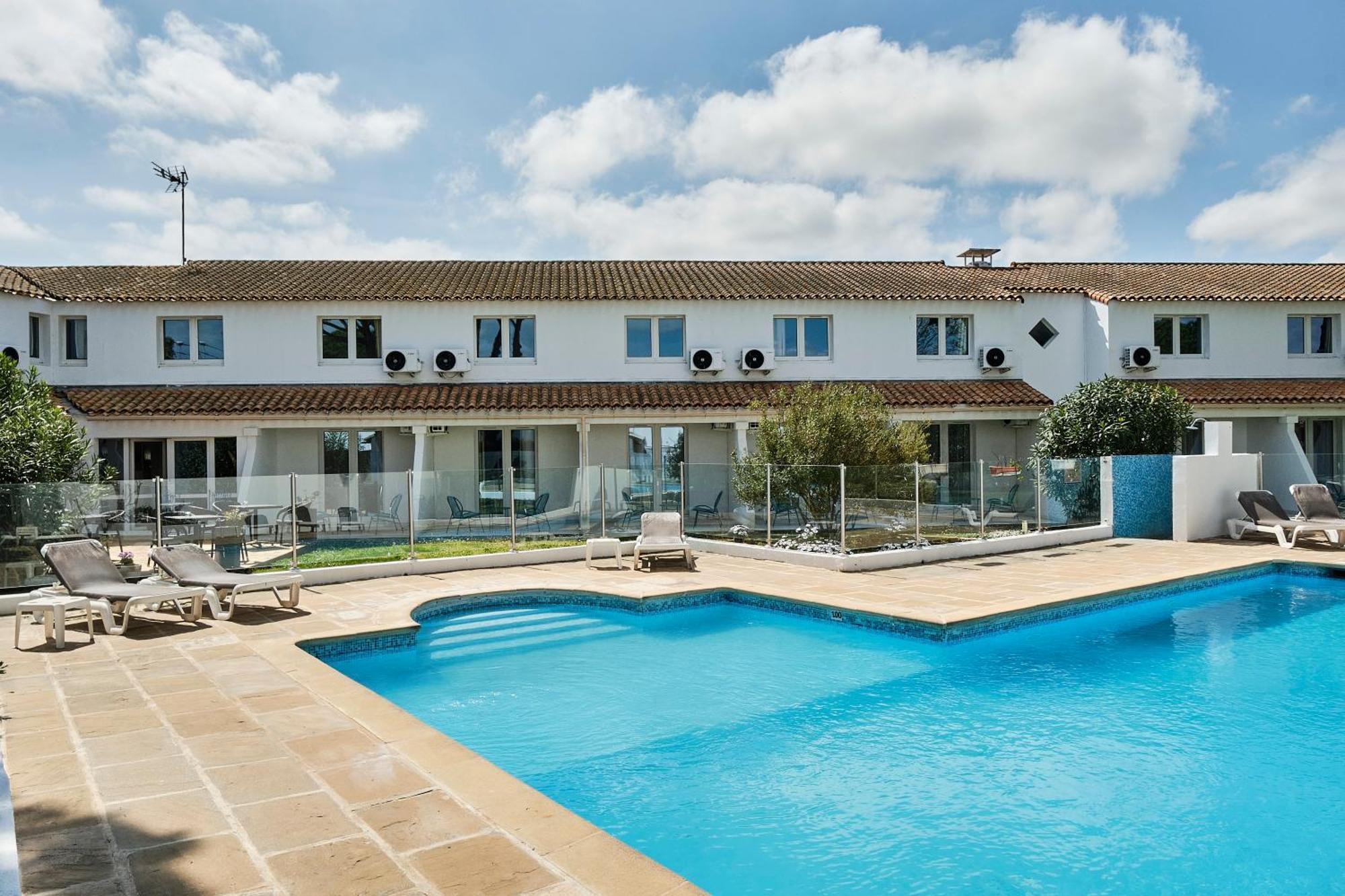 Artemia Aigues-Mortes - Hotel Avec Piscine Eksteriør bilde
