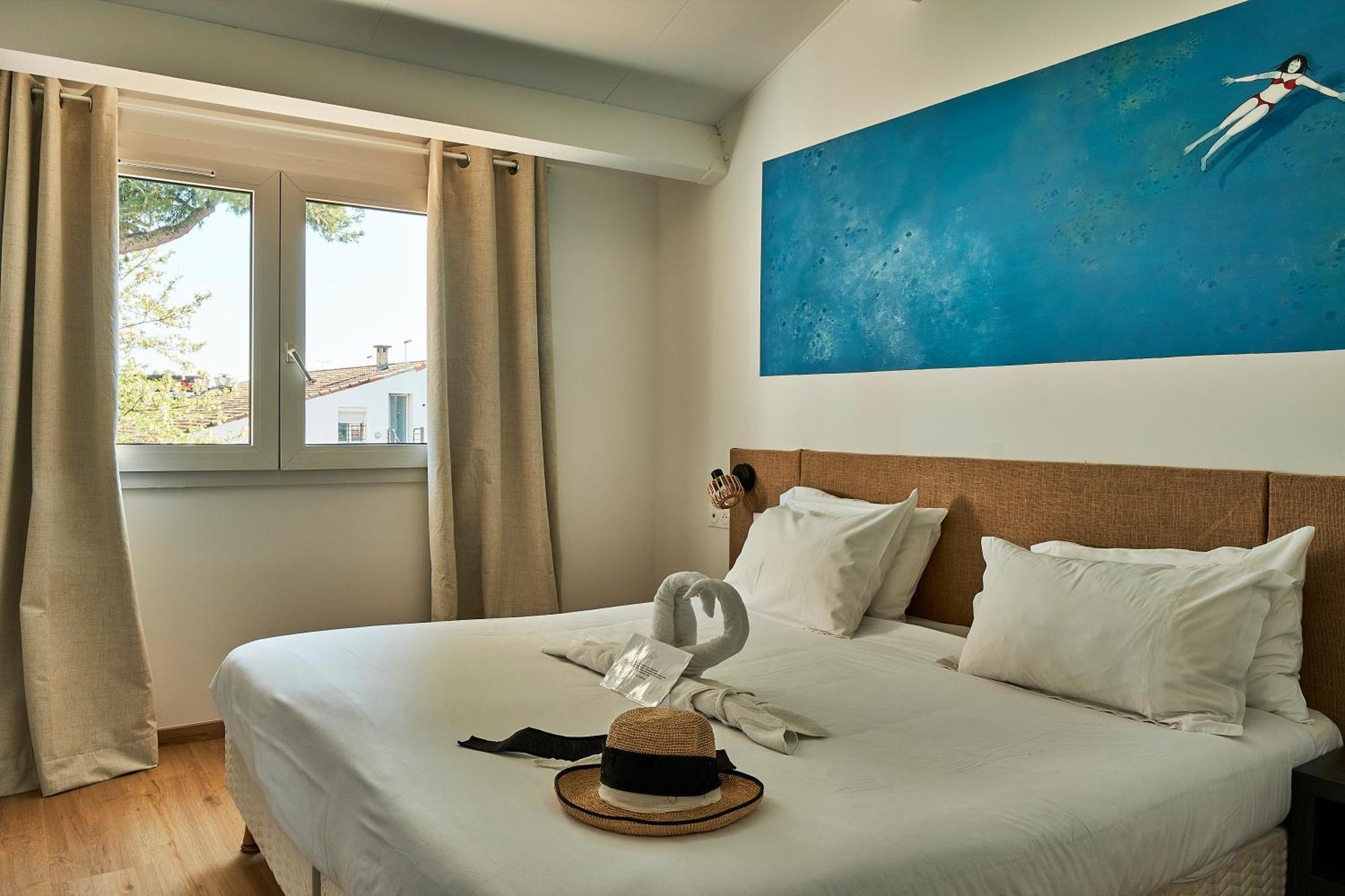 Artemia Aigues-Mortes - Hotel Avec Piscine Eksteriør bilde