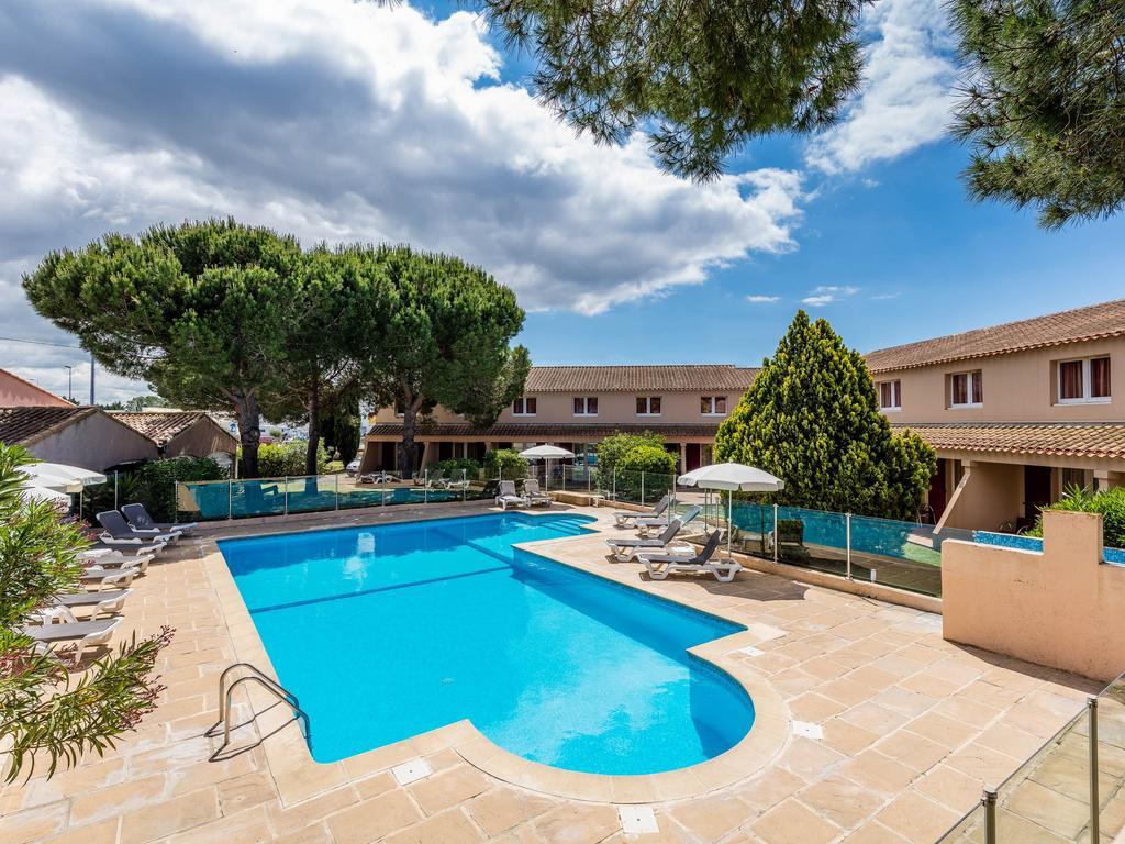 Artemia Aigues-Mortes - Hotel Avec Piscine Eksteriør bilde