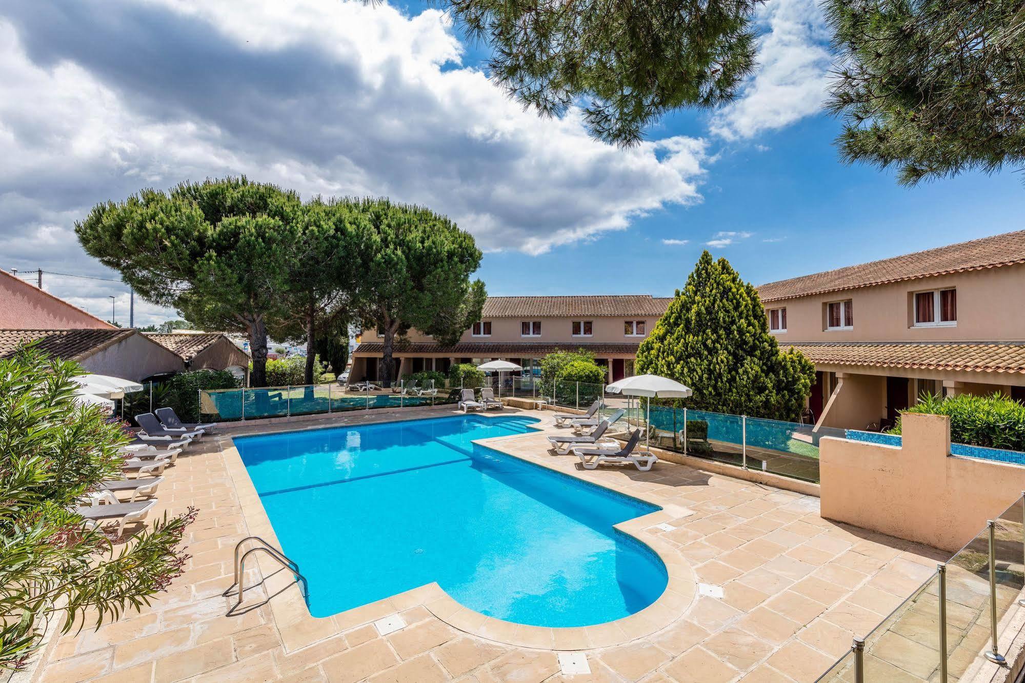 Artemia Aigues-Mortes - Hotel Avec Piscine Eksteriør bilde